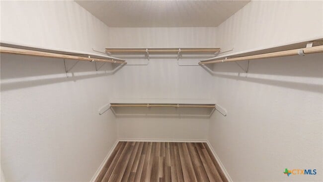 Building Photo - 3807 John Haedge Dr