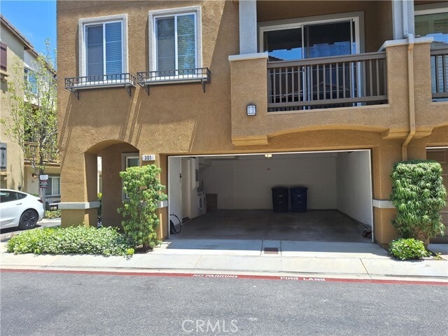 Building Photo - 22919 Mariposa Ave
