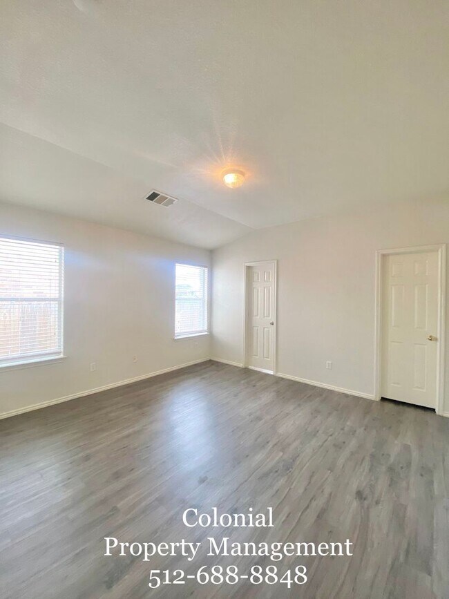 Building Photo - NEW IN MANAGEMENT - AVAILABLE NOW!