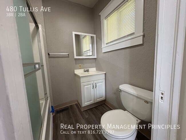 Building Photo - 480 Tullis Ave