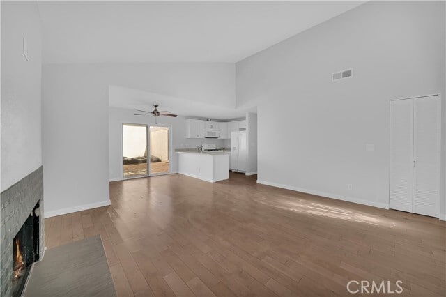 Building Photo - 27551 Brookside Ln