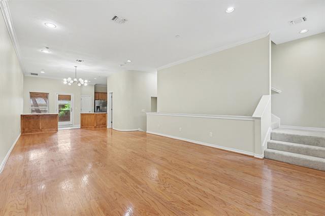 Building Photo - 4412 McKinney Ave