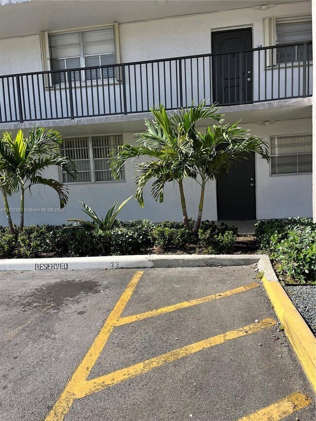 Building Photo - 14155 SW 87th St