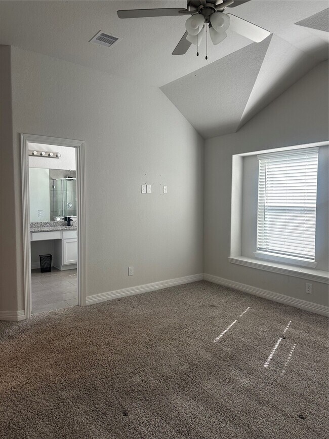 Building Photo - 5299 Cascade Ct