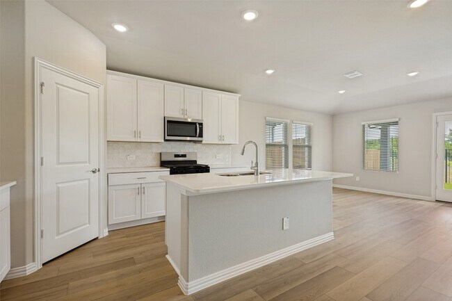 Building Photo - 3409 Copperwood Dr