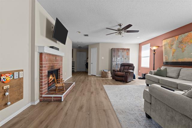 Building Photo - 1708 Sierra Meadow Ln