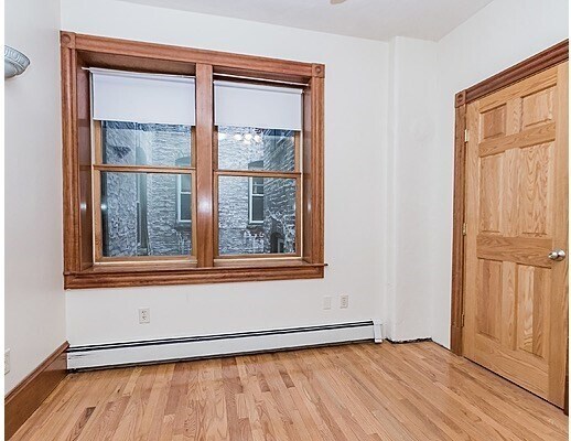 Building Photo - 97 Myrtle St