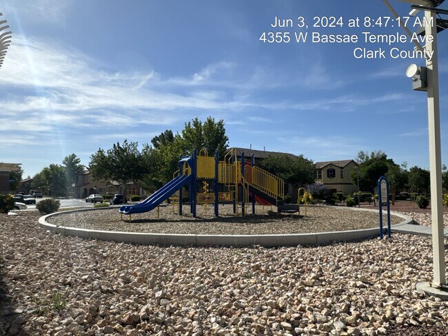 Building Photo - Upgraded 3 Bedroom Home in North Las Vegas...