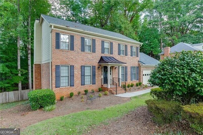 Building Photo - 766 Chesterfield Dr