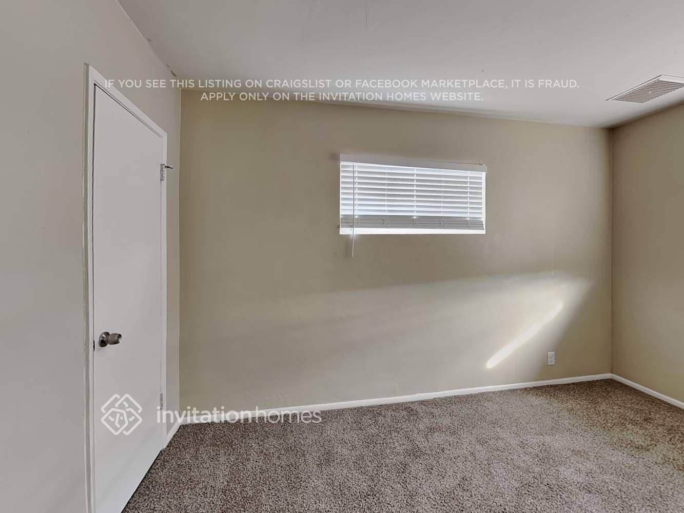 Building Photo - 2039 E Osborn Rd