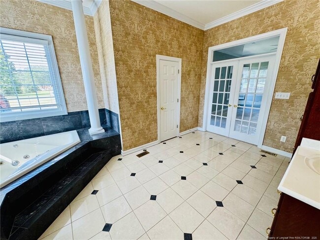 Building Photo - 262 Citadel Ct
