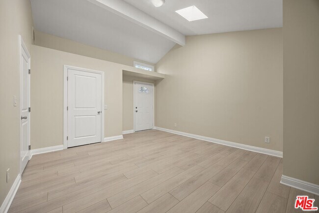 Building Photo - 525 S Cardiff St