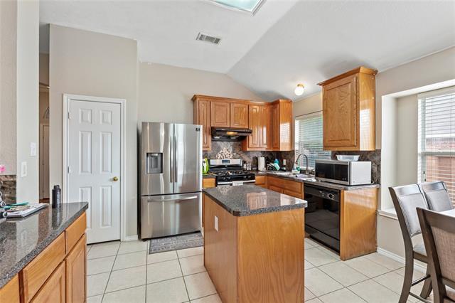 Building Photo - 5600 Buckskin Dr