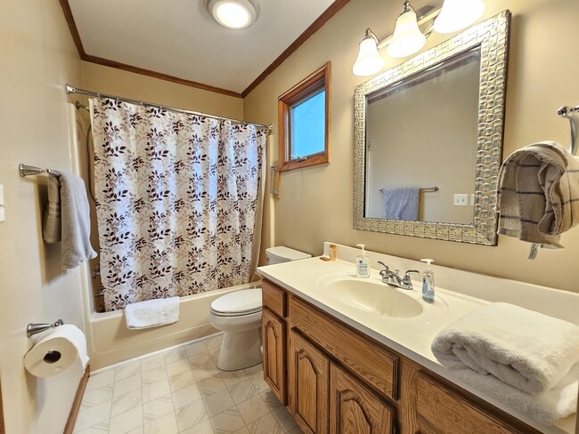 Building Photo - 1413 Ard Brac Pl