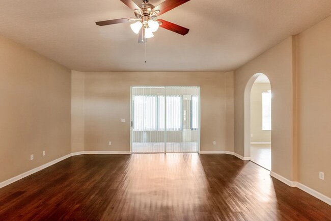 Building Photo - 258 Perfect Dr