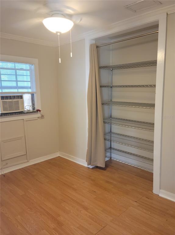 Building Photo - 311 N Osprey Ave