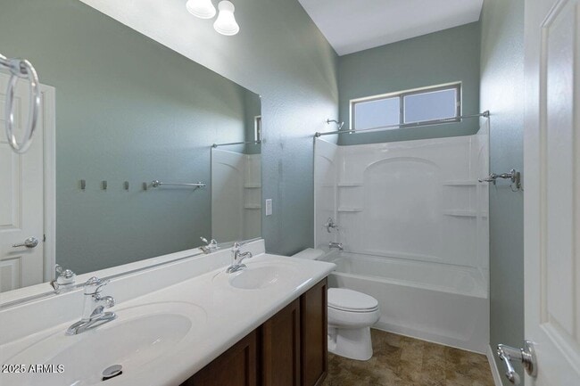 Building Photo - 2268 W River Rock Trail