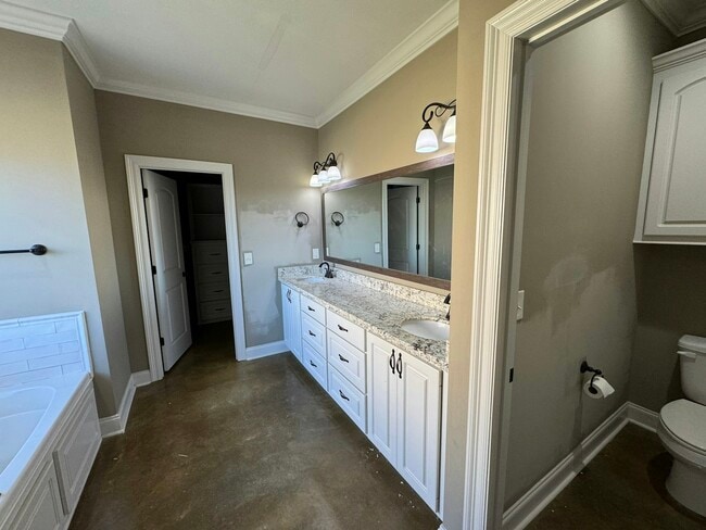 Building Photo - 509 Carrington Dr