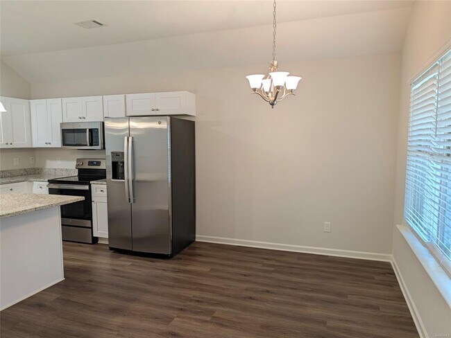 Building Photo - 133 Dawson's Ml Dr