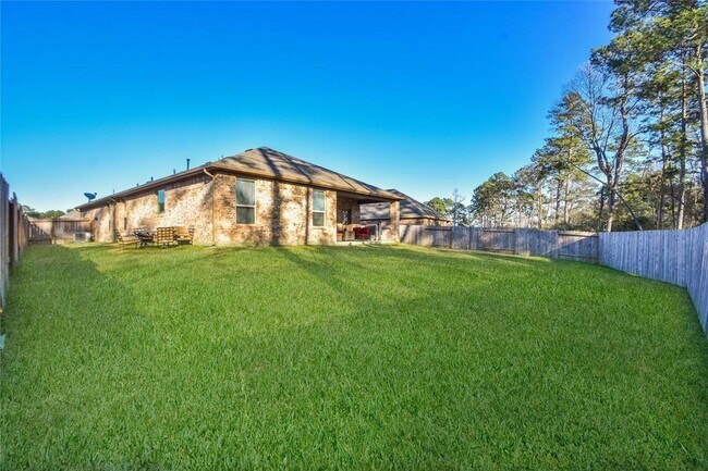 Building Photo - 18119 Humber River Ln
