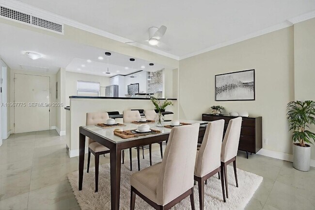 Building Photo - 100 Edgewater Dr