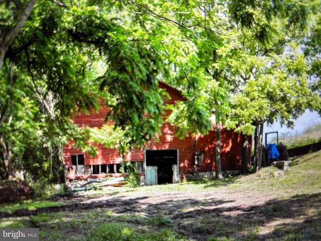 Building Photo - 15990 Charles Town Rd