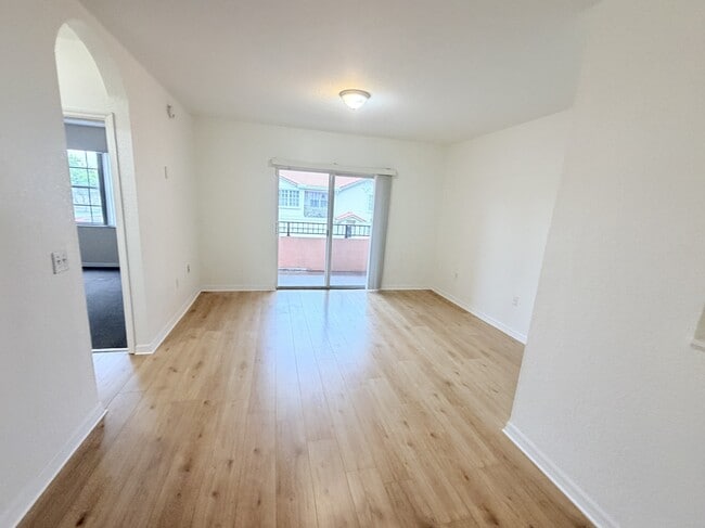 Building Photo - 1302 Belmont Ln