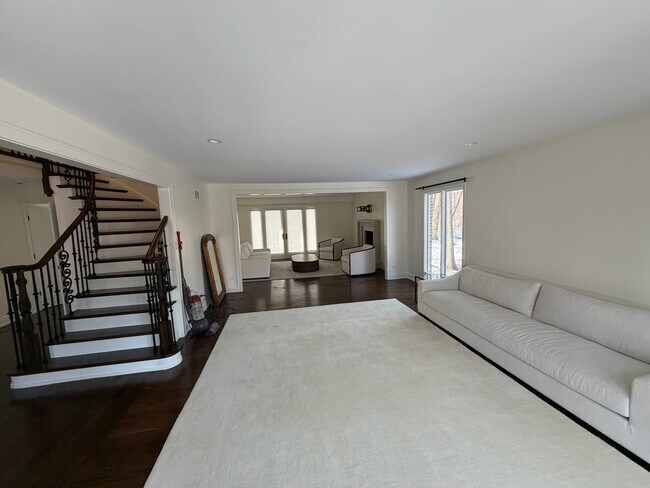 Building Photo - 12316 S 82nd Ave