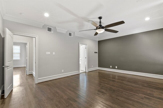 Building Photo - 5226 Kiam St