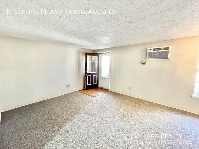 Building Photo - 343 N School Pl