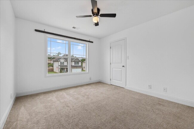 Building Photo - 1264 Black Oak Cir