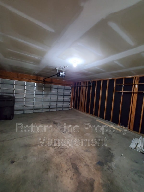 Building Photo - 8138 Belmont Stables Dr