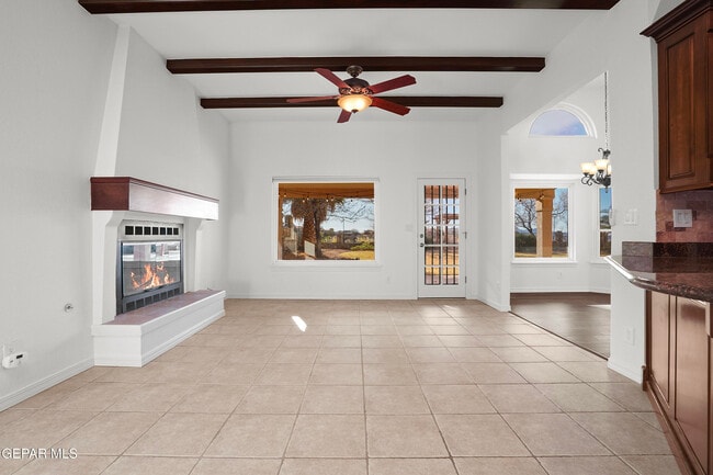 Building Photo - 7216 San Marino Dr