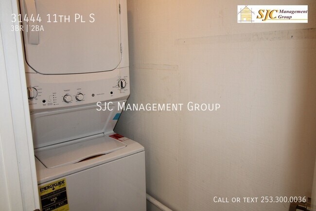 Building Photo - 31444 11th Pl S