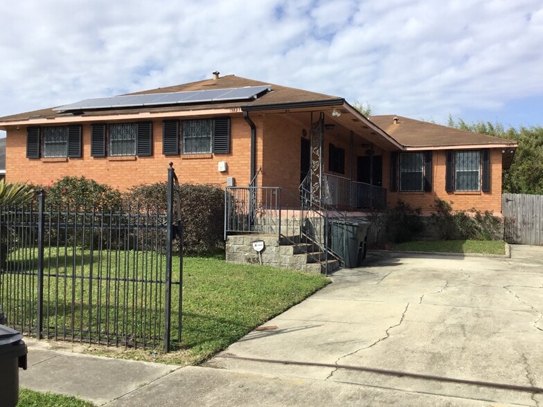 Building Photo - 13429 N Nemours St