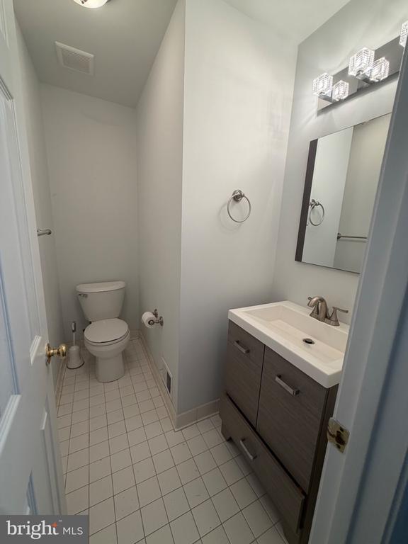 Building Photo - 4009 Dogberry Ln