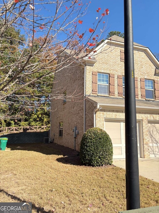 Building Photo - 3462 New Fawn Ln