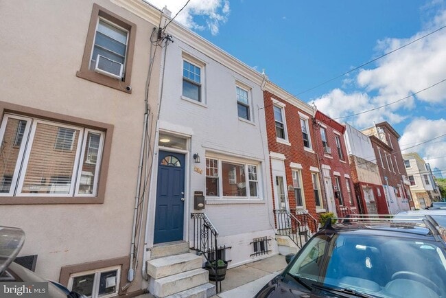 Building Photo - 1514 S Mole St
