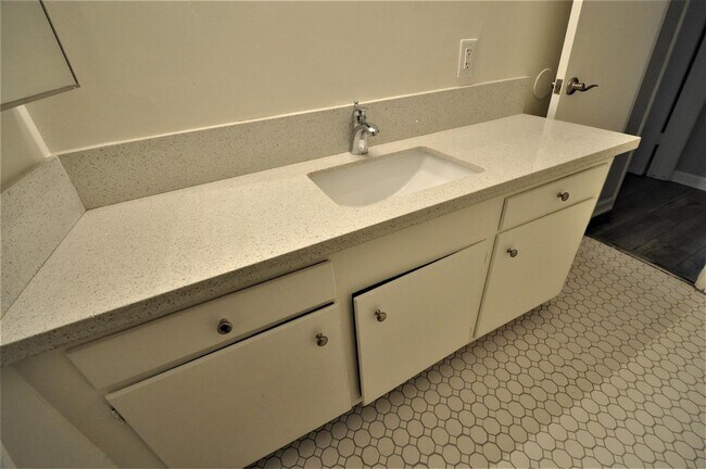 Building Photo - 4201 Arch Dr