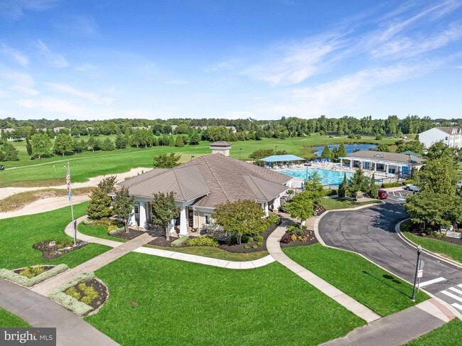 Building Photo - 29405 Oxford Dr