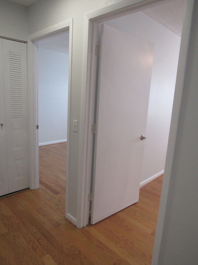 Building Photo - 610 Orange Blossom Dr