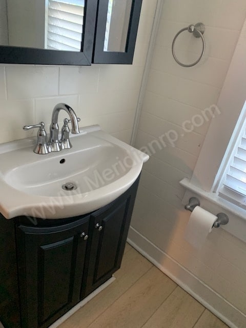 Building Photo - 1310 W Wildwood Ave