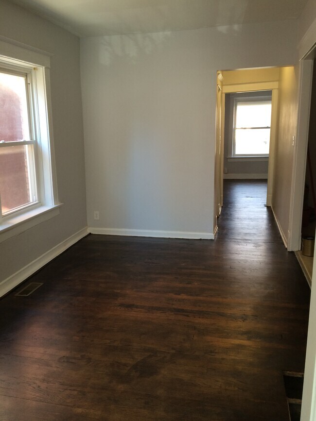 Building Photo - 3505 Magnolia Ave