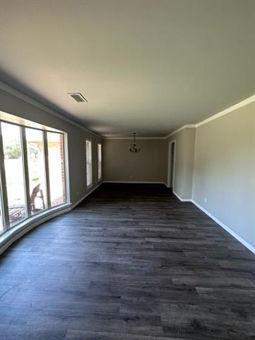 Building Photo - 5 Lawrence Cir