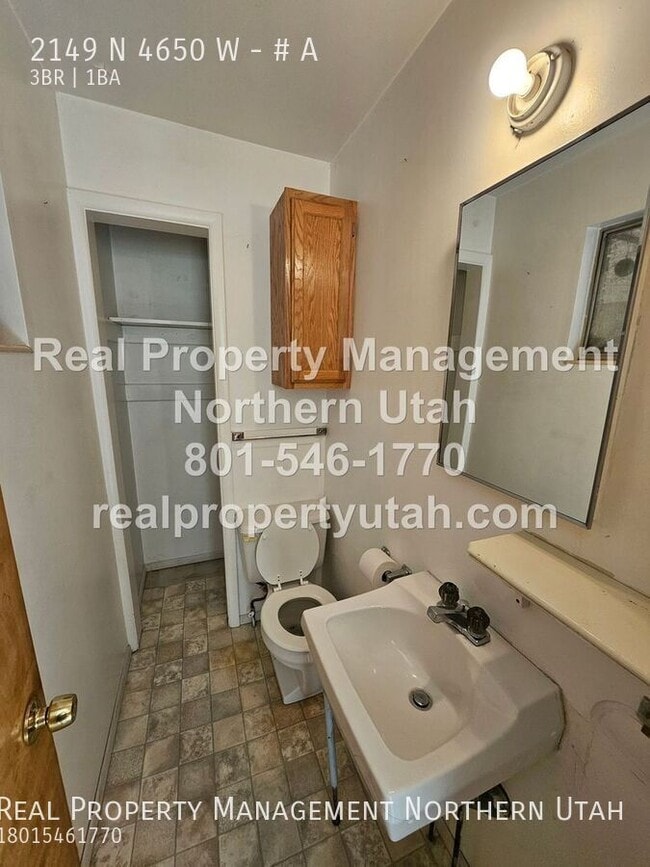 Building Photo - 2149 N 4650 W
