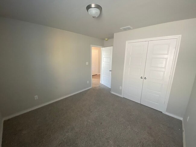 Building Photo - 7206 25th St