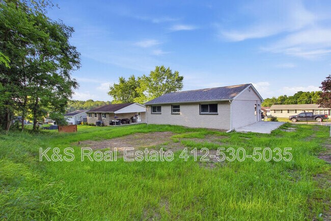 Building Photo - 29 Janyce Dr