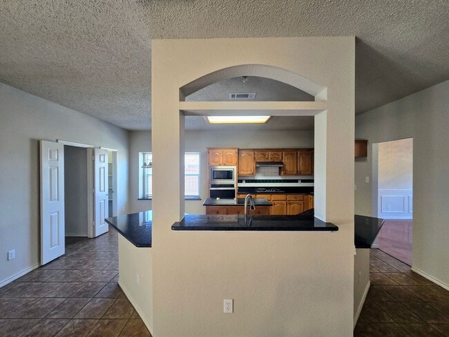 Building Photo - 214 Glen Ridge Dr