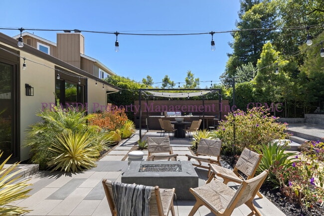 Building Photo - Coming Soon 08/10/2026! DO NOT DISTURB OCCUPANT! Modern Luxury Meets Timeless Charm in This Stunn...