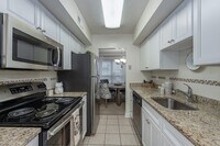 Building Photo - Harpers Point Apartments*